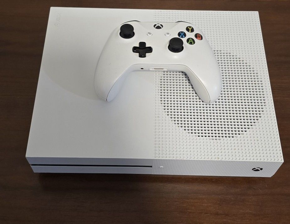 Xbox One S And Games