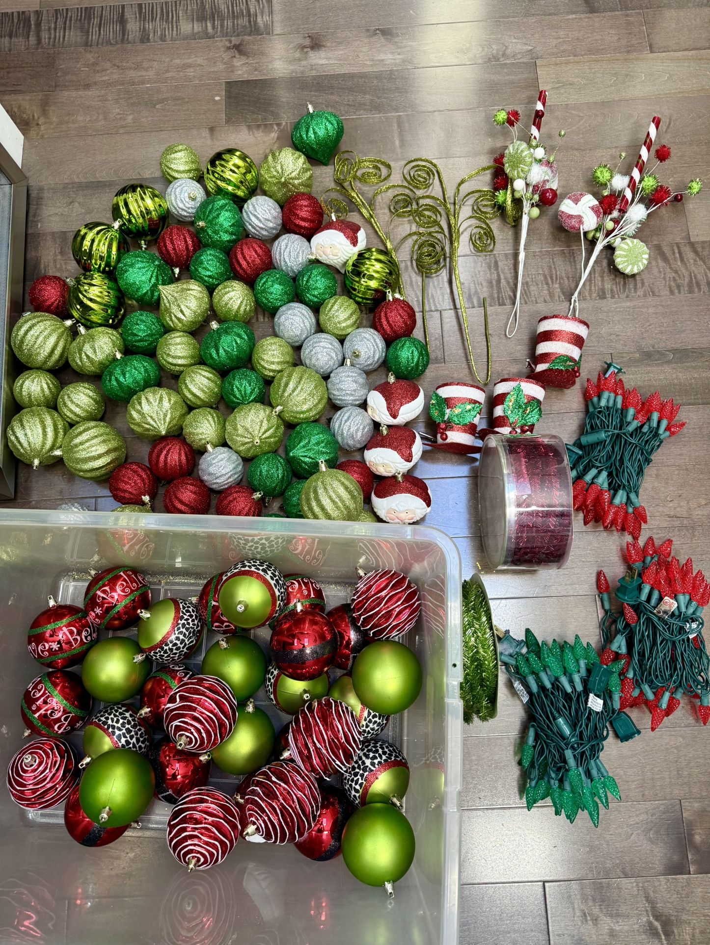 Bundle Of Red And Green Xmas Tree Ornament Decor