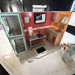 OUR GENERATION DOLL VET CLINIC 