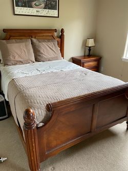 Queen Bedroom Set