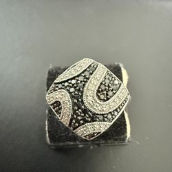Diamond Ring Si Size 7 