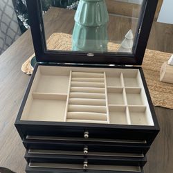 As New Jewelry Box 