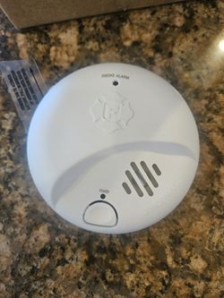 3 Brand New Smoke Detectors 