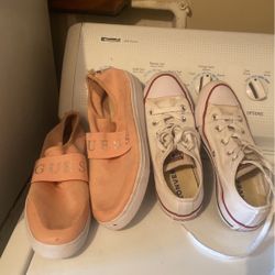 Guess Size8 25 Dollars Converse Size6 20 Dollars 