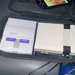 Nintendo NES Mini  SNES Mini 
