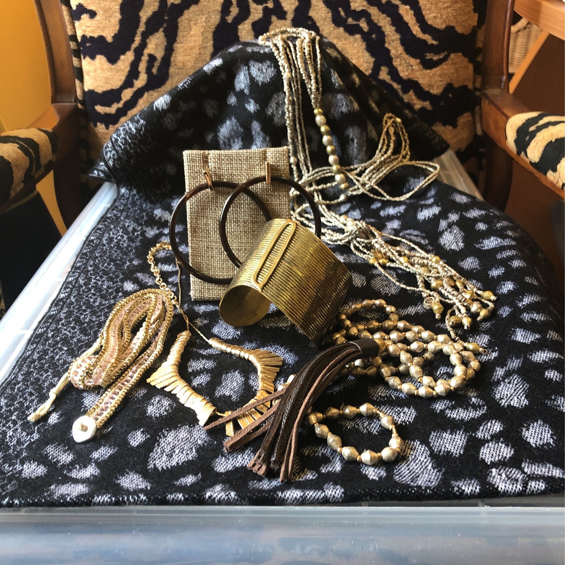 NoonDay Designer Jelwery 5 Unique Pieces Collection!