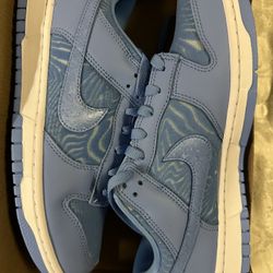 Nike Dunk Low “Topography University Blue” size(10.5M). DS(New). Replacement box 📦. $145. Cash. Under Market value! Trades Always welcome. Tap in!