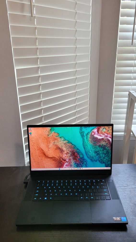 Razer Blade 15 Advanced Mid-2021 Core I7-11800H, 32GB, 256GB, RTX3080
