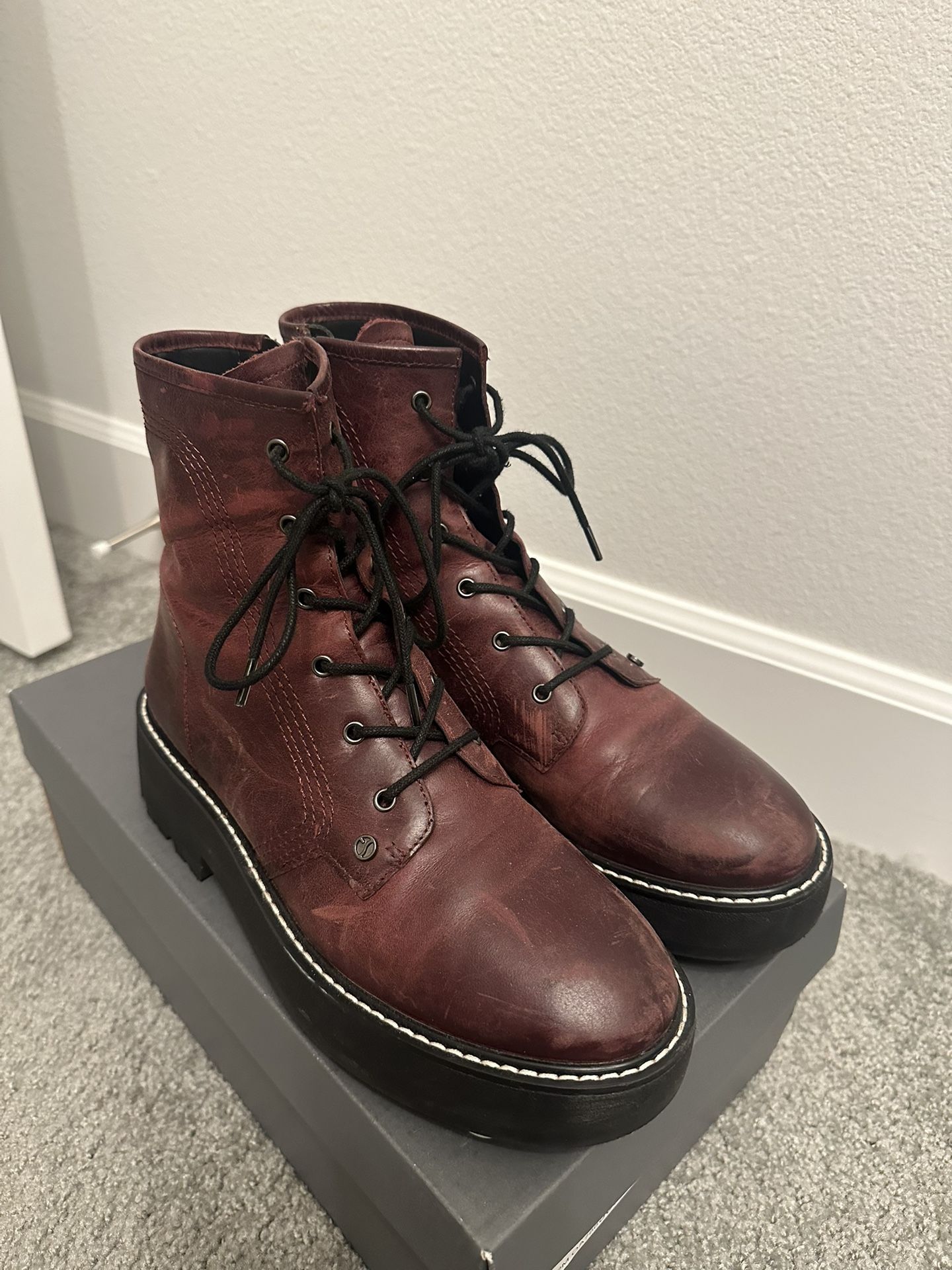 Women’s Leather Boots