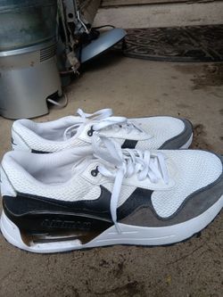 !! Men's Shoes Nike Air Max Size 10.5 Firm Price 