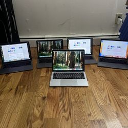 For Sales 5 MacBooks Pro 2017,18,19,20 