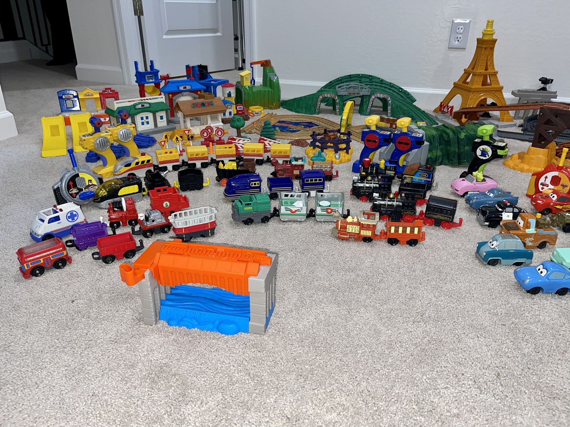 Large Geotrax Lot