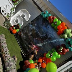 Balloon Garland Backdrop Marquee Jurassic