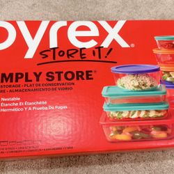 New Pyrex glass container 18 piece set