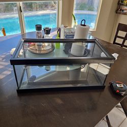 Reptile Tank With Lid