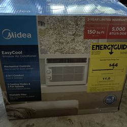 Window AC Unit 