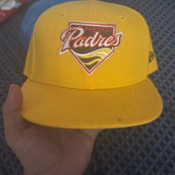 San Diego Padres Fitted Hat Size 7 1/8