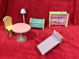 Wooden Doll Set