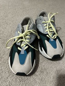 Yeezy 700