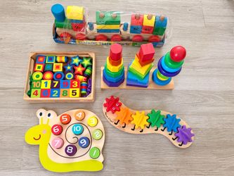 Melissa & Doug colorful Wooden toys