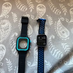  (44m) Apple Watch water proof case.