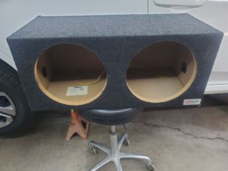 Bbox E12D Dual 12" Sealed Subwoofer Box