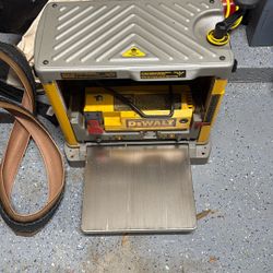 Dewalt DW 734 Planer