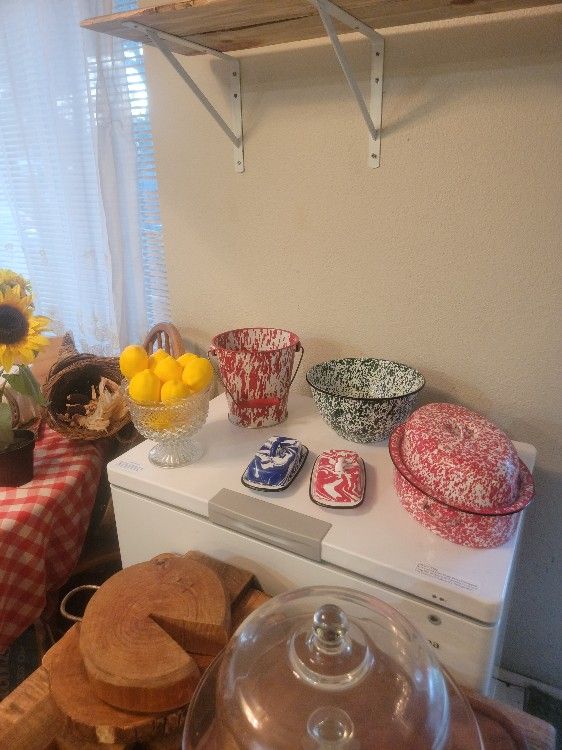 Enamelware Splatterware Swirlware Farm Country Kitchen Decor