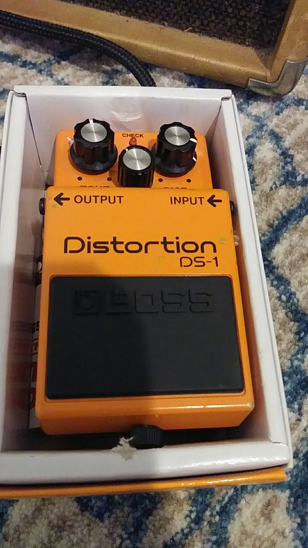 Boss DS1 Distortion Pedal (classic)