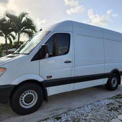 2011 Mercedes-Benz Sprinter