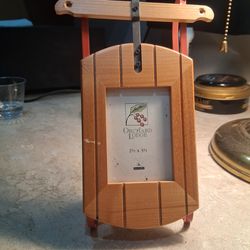 Decorative Sleigh picture frame
