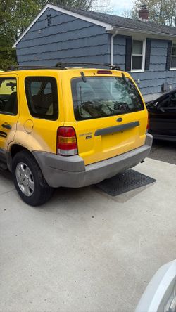 2001 Ford Escape