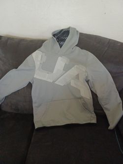 sweatshirt in excellent condition with no stains or tears.
