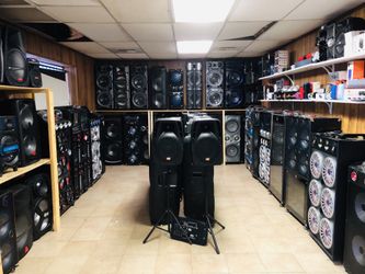 Todo tipo de bocinas, karaokes, tablets y electrónicos (retail & wholesale) // all kinds of dj speaker, karaokes and more