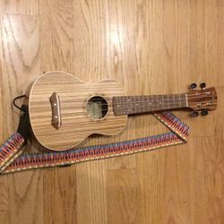 Ukulele Hola 