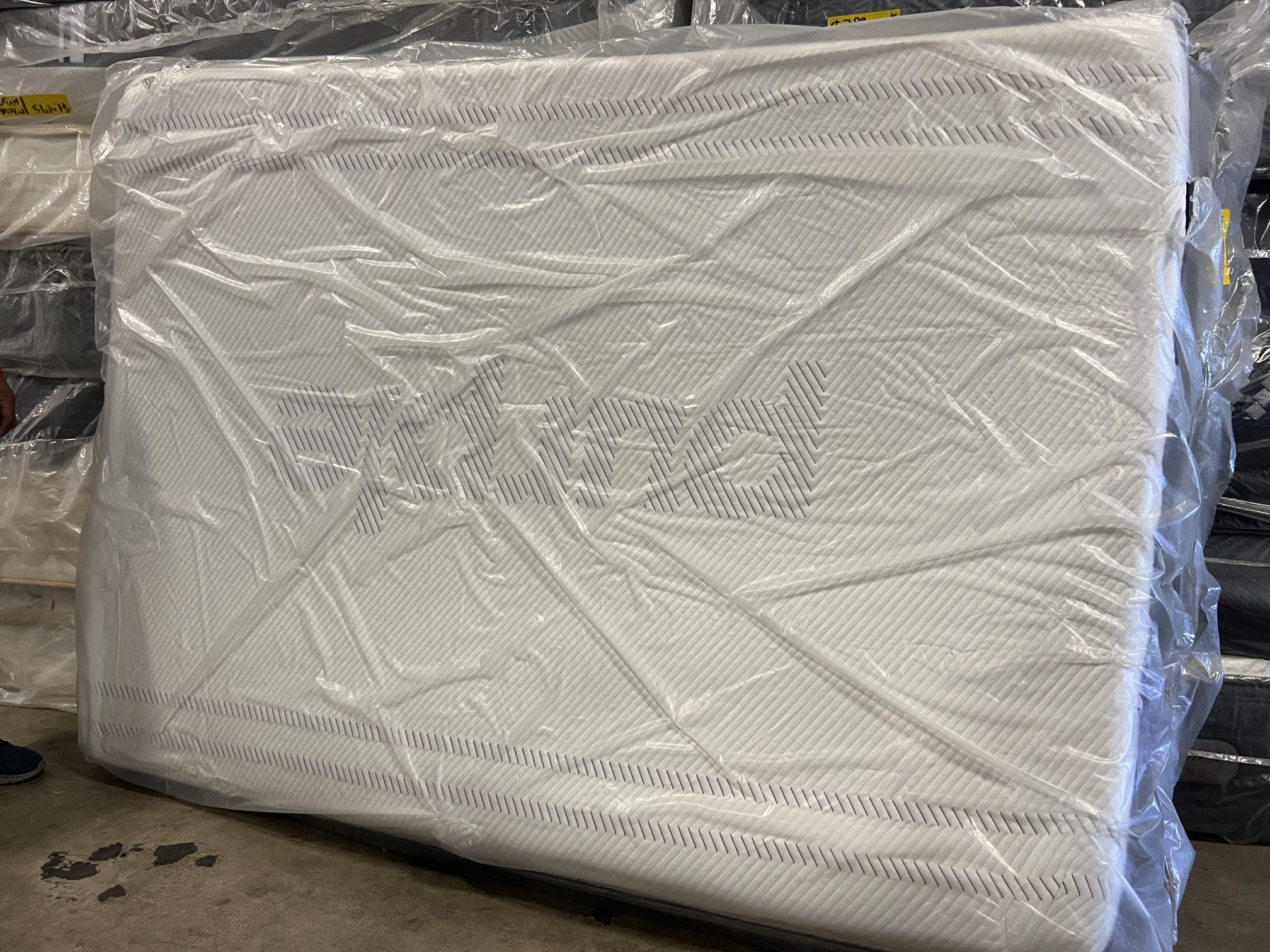 LIQUIDATION ‼️ QUEEN PURPLE MATTRESS STARTING FROM $699 AND UP ‼️