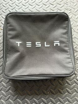Tesla mobile charger zip bag