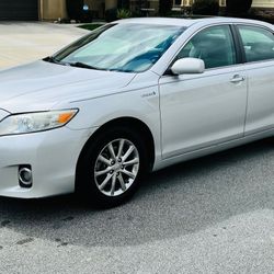 2010 Toyota Camry Hybrid