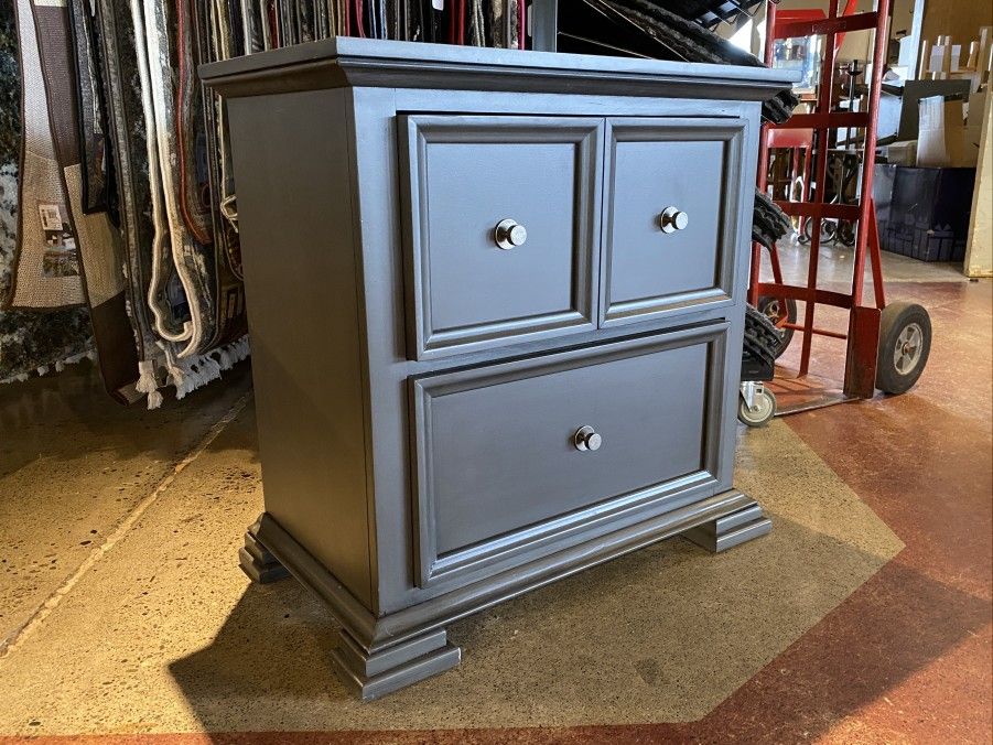 Cloud Grey 2-Drawer Nightstand/Side Dresser