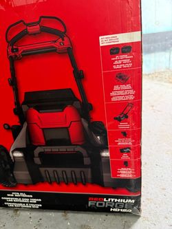 Milwaukee M18 Cordless Lawn Mower Kit
