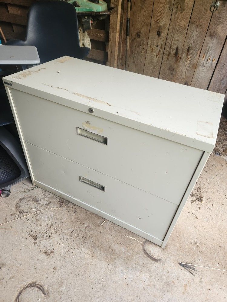Latral Filing Cabinet Two Drawers