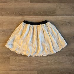 NEW Women Elegant Lace Embroidered Knitted Puffy Skirt