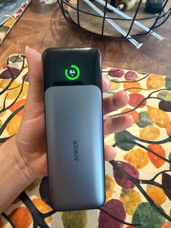 Anker - Power Bank (24000mAh, 140W, 3- Port) - Black