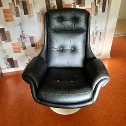 Vintage Overman Swivel Lounge Chair Black Leather-ette w Tulip Base Sweden