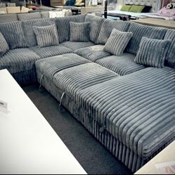 Gray Fabric U-Shaped Pull Out Sectional Sofa w/ Storage Chaise and Pillows