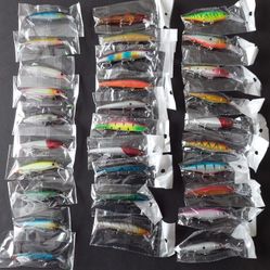 30 Brand New Fishing Lures Minnow Baits 