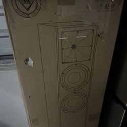 Klipsch Reference R-820F Floorstanding Speaker