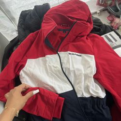 Tommy Hilfiger