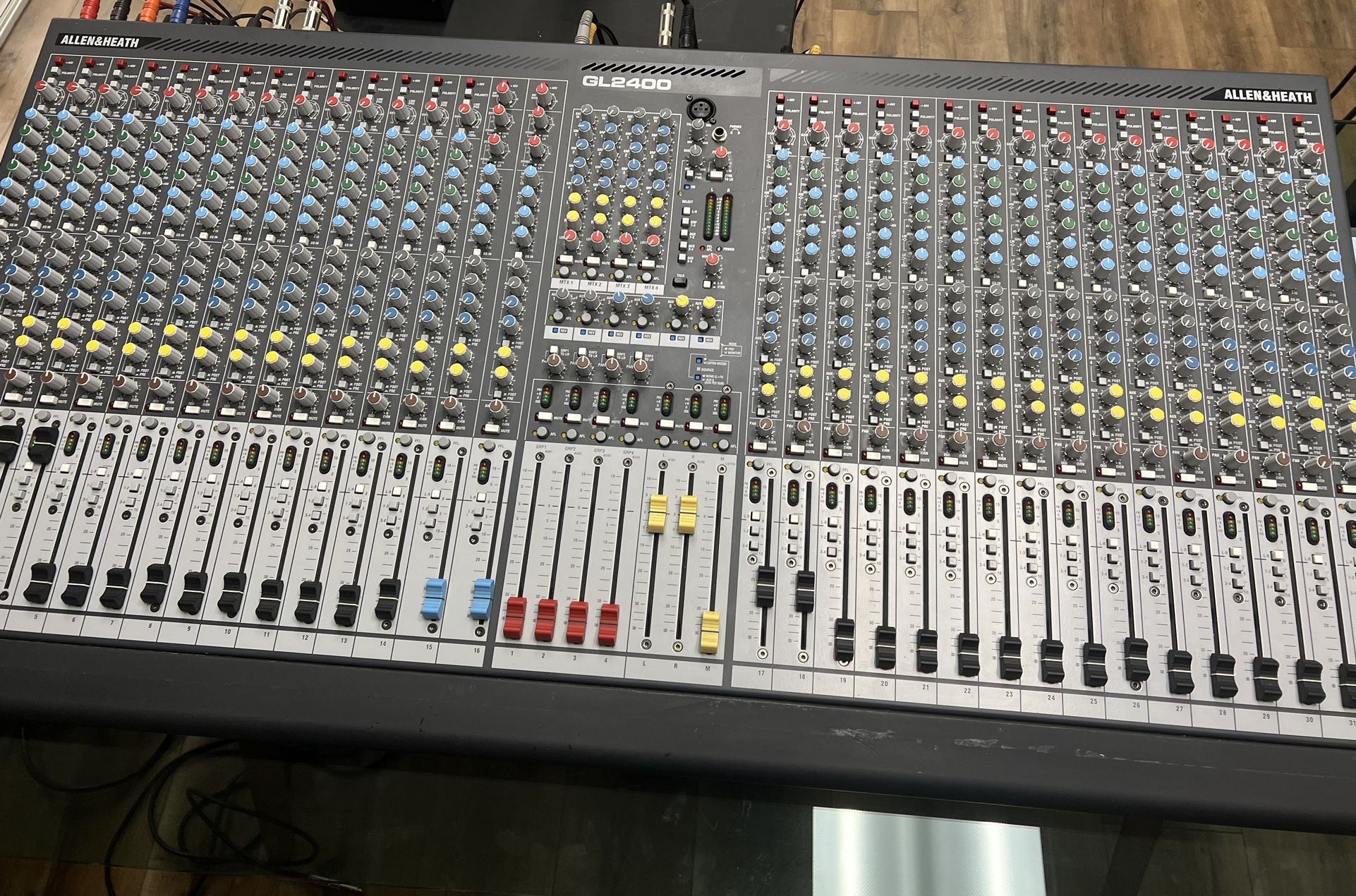 Allen And Heath GL2400-32 Professional Dual Function Mixer
