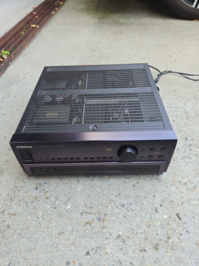 Pioneer Audio Video Sterio Receiver VSX-D2S